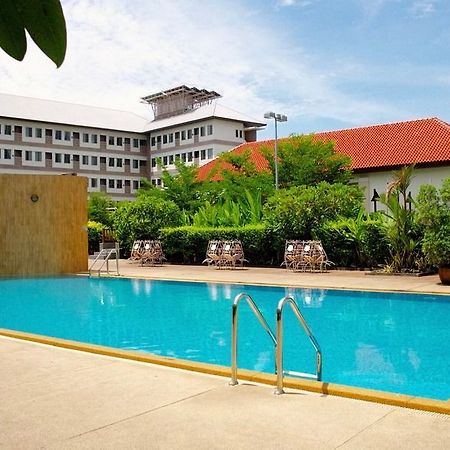 J. Park Hotel شون بوري المظهر الخارجي الصورة